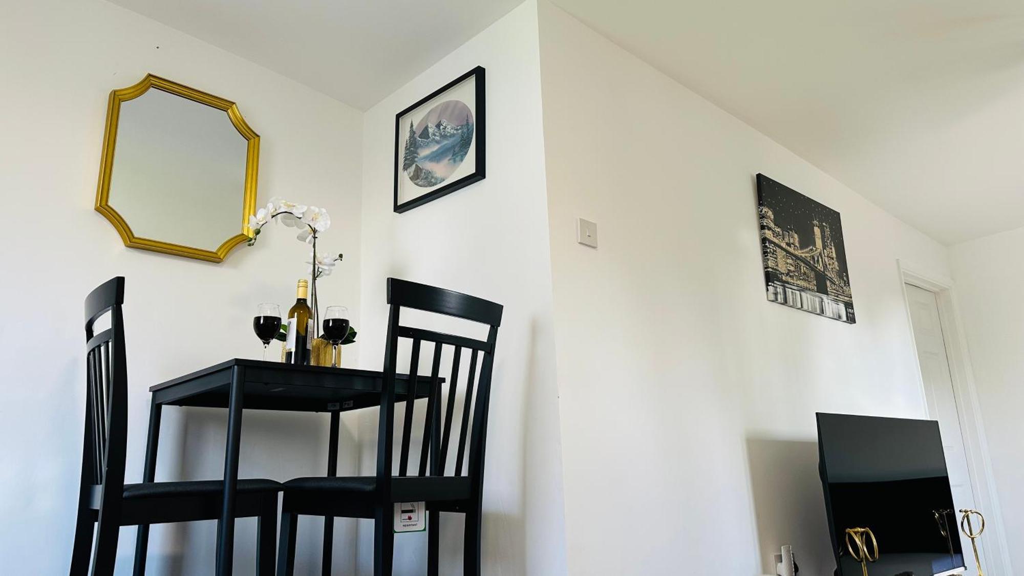 Ferienwohnung Cosy And Comfy London Exterior foto